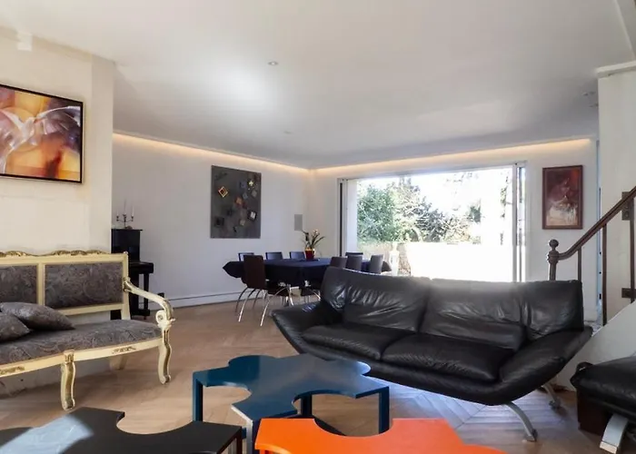 Maison En Hyper Centre, à 50 Mètres De La Villa